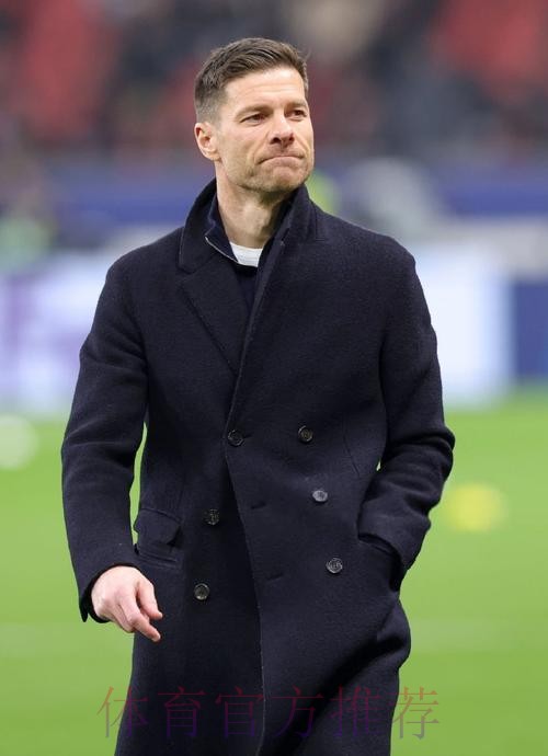 罗马诺:球员都力挺阿隆索 皇马决定再给他机会 罗马诺:球员都力挺阿隆索 皇马决定再给他机会